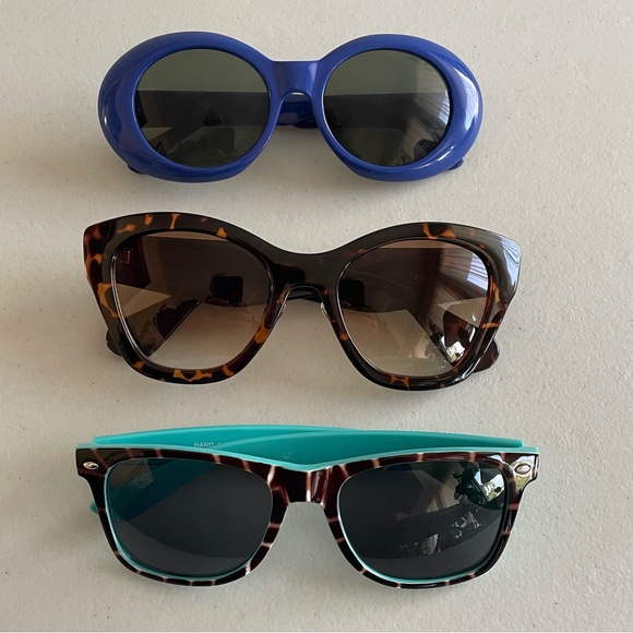 Accessories - Three-Pair Sunglasses: women / unisex, non-prescription